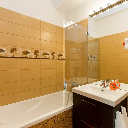 Bpm-jozsef Krt 67 Apartment *