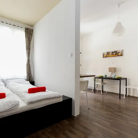 Bpm-jozsef Krt 67 Apartment