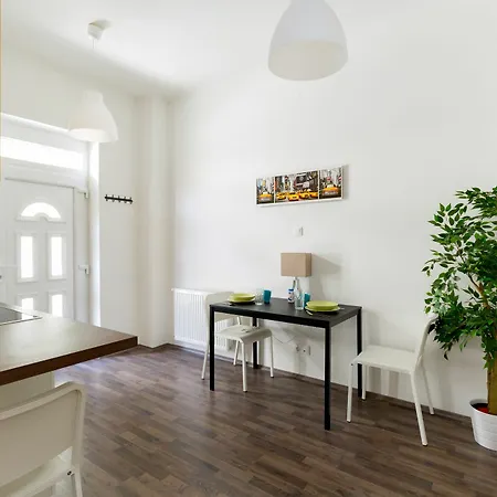 Bpm-jozsef Krt 67 Apartment Budapest